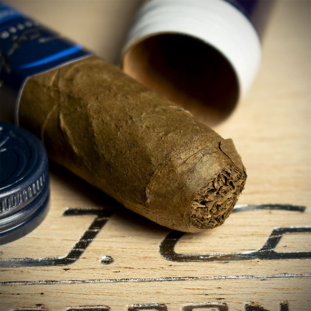 J. Cortes High Class Sumatra Corona Cigar Single - Image 5