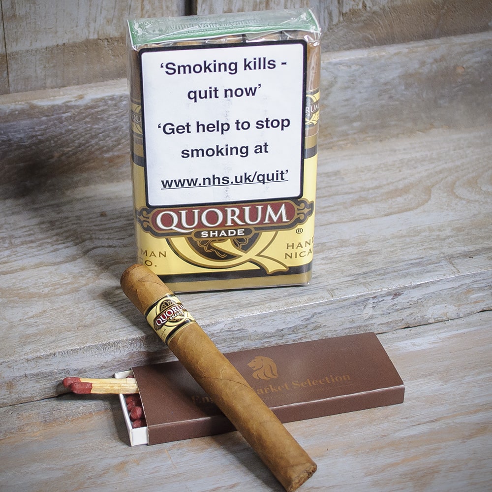 Quorum Tres Petit Corona Shade Handmade Cigar Single - Image 3