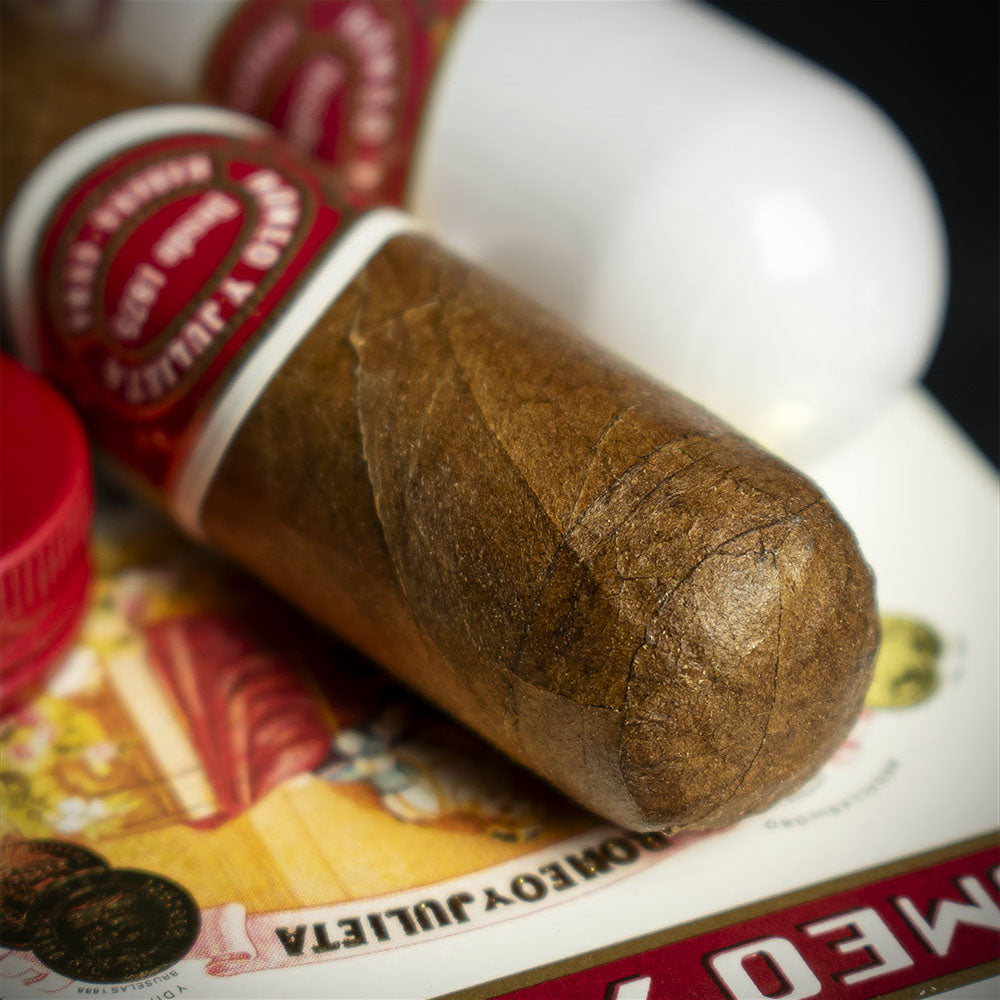 Romeo y Julieta No.2 Tubos Cuban Cigar Single Stick - Image 5